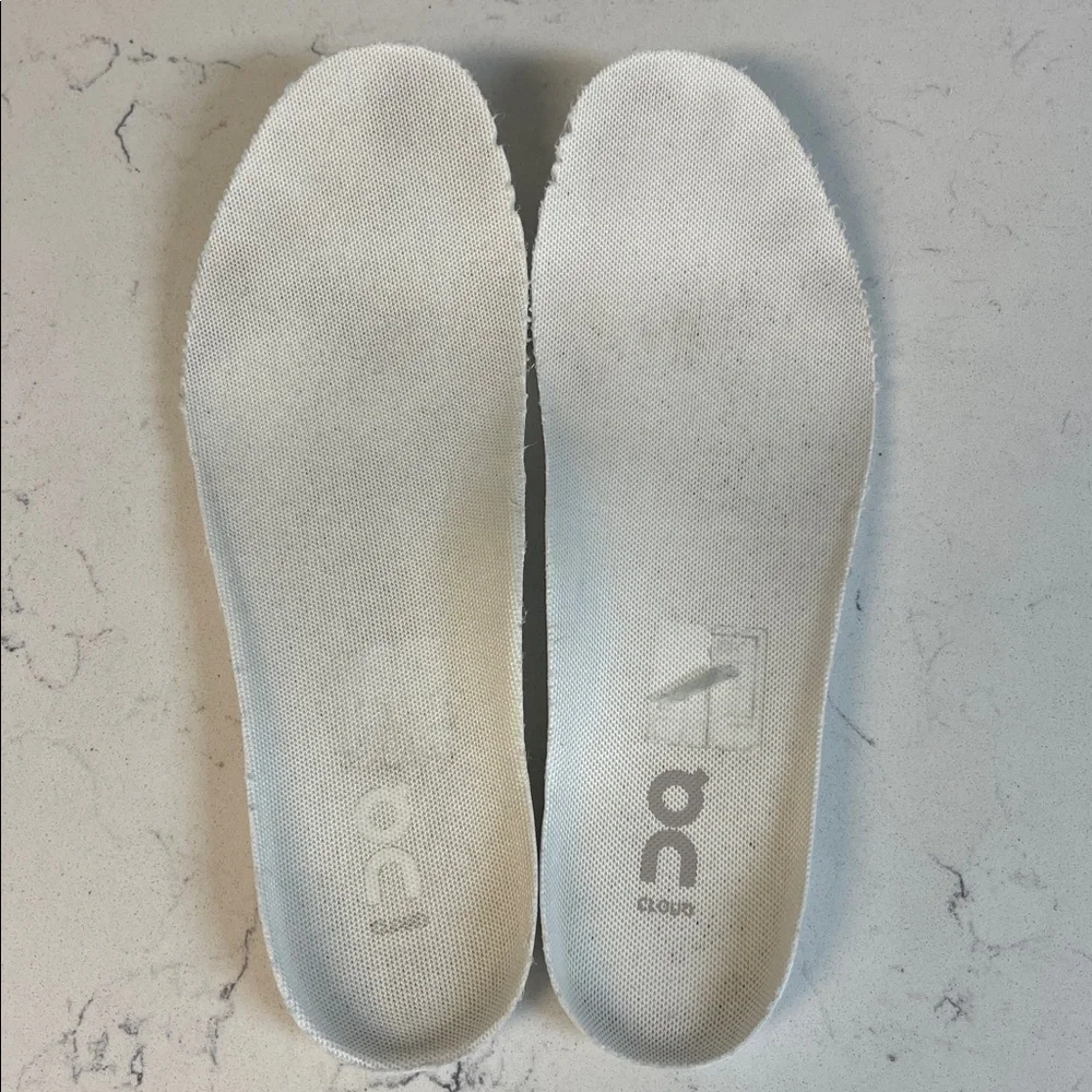 On Running On Cloud 5 Sneakers Women's Flamingo/Pearl Size 6.5 - Picture 14 of 17